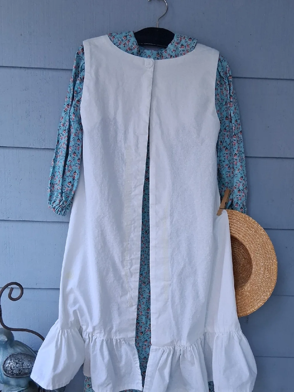 Praire Costume